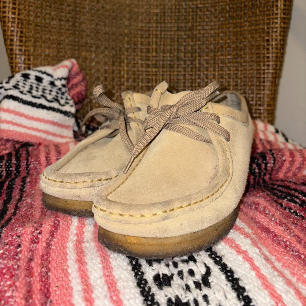 Clark's Women's Original Wallabees in Maple Suede, Size 8